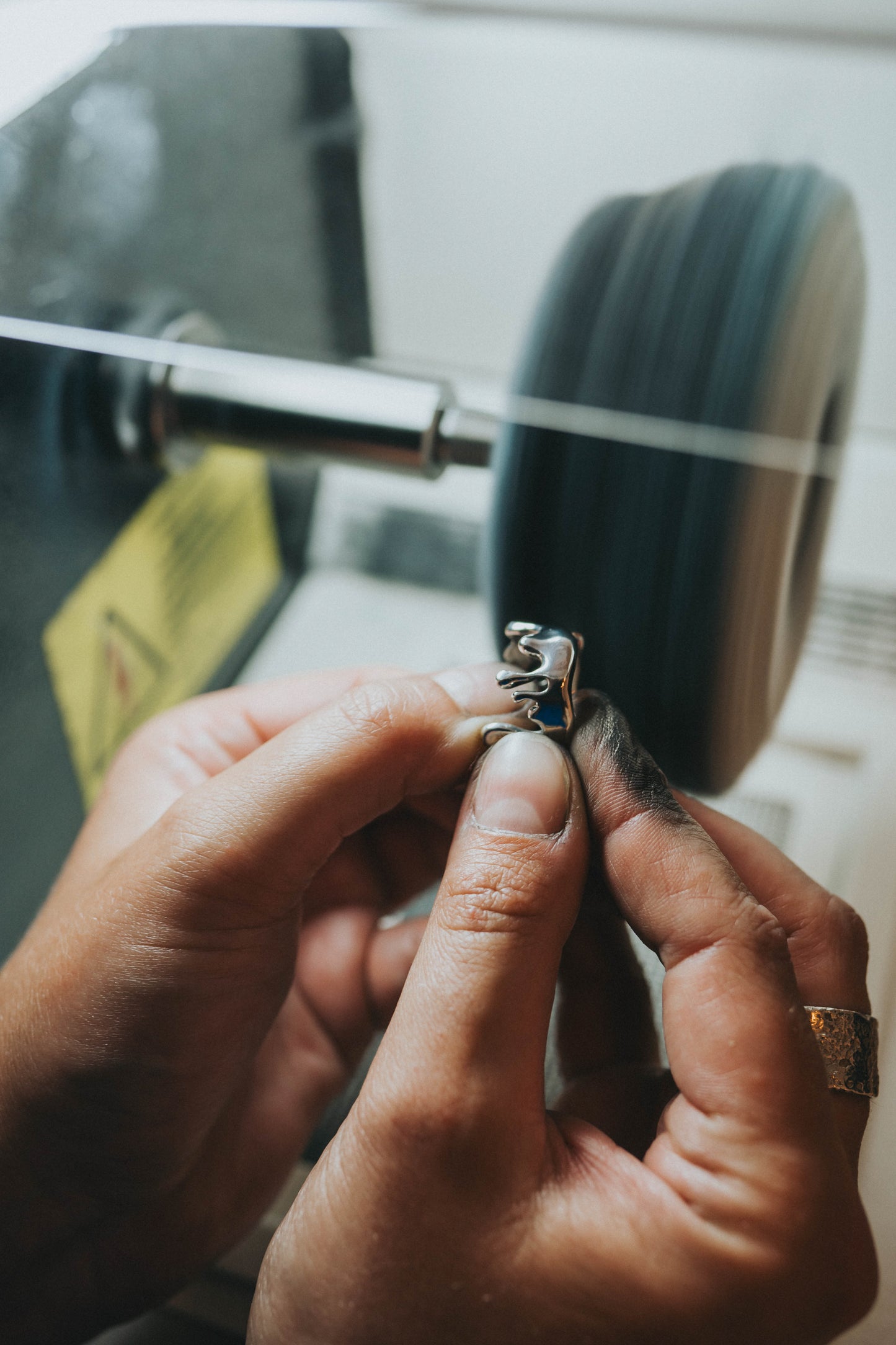 Liquid Ring in 750 Gelbgold / 925 Silber / | Liquid ring in 750 yellow gold / 925 silver